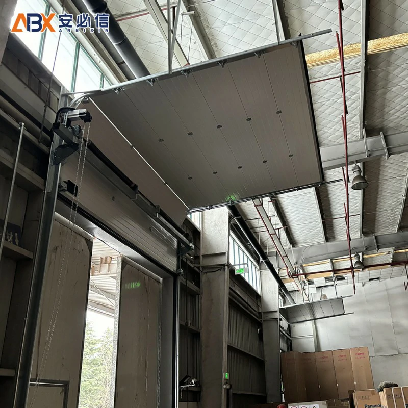 白银钢制提升门